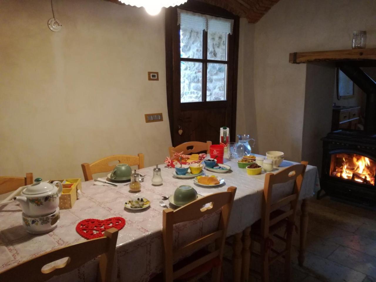 Agriturismo Il Posto Delle Fragole Сан-Джованні-Б'янко Екстер'єр фото